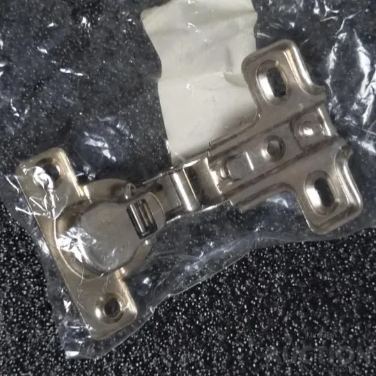 Петля напівнакладна dc 95° slide on міні d26 мм без доводчика Ціна