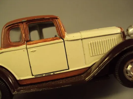 машинка 32 ford coupe yatming высота 4,5 см, длина 11 см №10790 Недорого