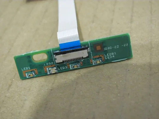 номер0324-38 плата LED Плата LED індикаторів плата кнопки LED для ноутбука  Додаткова плата LED лампочки Плата LED Плата LED індикації 50.4EQ08.101 48.4EQ13.011 для DELL E5510 оригінал Де купити