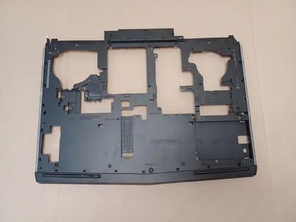 фото, номер1059-1 Кришка дно AP1QB000500 0X2J1T  для Dell Alienware 17 M17X  R4  піддон корпуса нижний корпус для ноутбука низ корпус D cover-D  оригінал