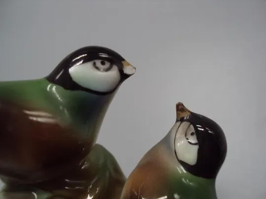 Фигура фарфор статуэтка Германия птички на дереве птицы синички высота 14 см под реставрацию №80 Недорого