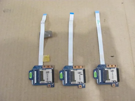 №164-17 Плата Cardreader LS-5898P для 5552G 5250 5251 5741 5742 5742G 5551 5552 оригінал Недорого