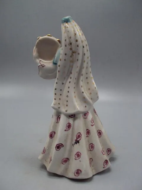 Фигура фарфор Киев девушка азербайджанка с бубном Восточный Азербайджанский танец 21,3 см №13918 Де купити