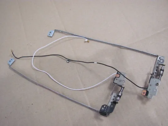 805-7 кріплення з петлями FBLZ3016010  + WI-FI антени  для LENOVO Z580 оригінал Інтернет-аукціон