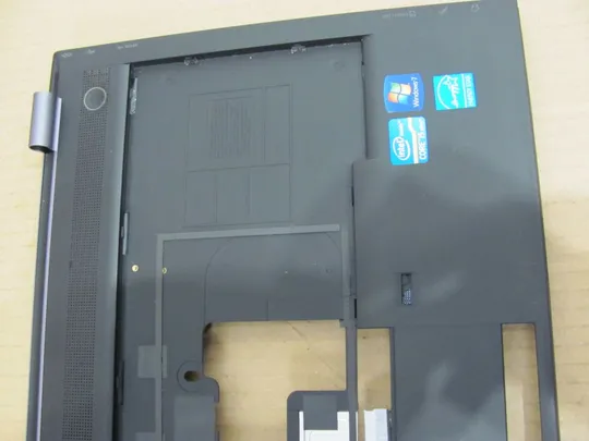 номер0326-3 Кришка панель палмрест та тачпад BA75-03408A для SAMSUNG NP600 NP600B4B оригінал Де купити