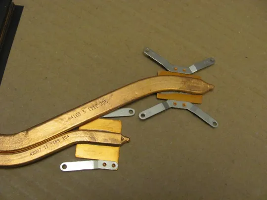 номер0552-12 термотрубка охолодження 13N0-XXA2K01 для MEDION P6634 E7222 оригінал З аукціону