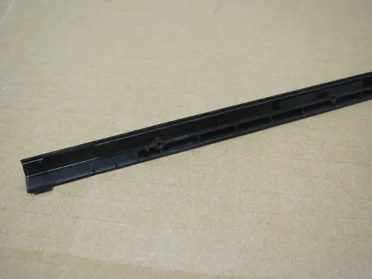 номер0967-8 панель заглушка завіс  для Fujitsu Lifebook U745   оригінал З аукціону