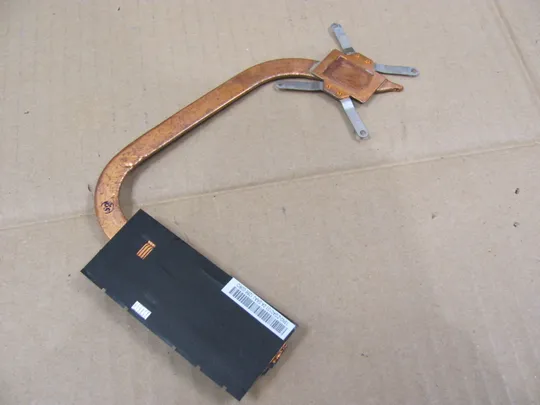 номер0747-8 термотрубка охолодження 13N0-ZGA0101  для MEDION P7818 E7221 E7222 E7220 оригінал З аукціону