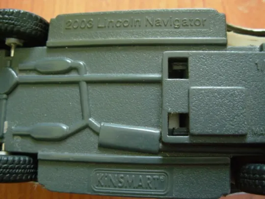 2003.Лінкольн Навігатор. Де купити