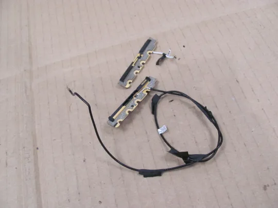 Купити номер0699-27 WI-FI антени  для Dell  XPS 17 XPS17  9700 оригінал