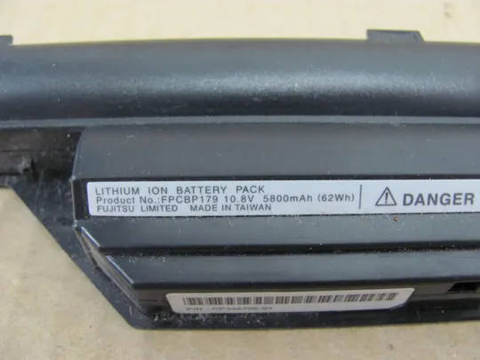 Оригінал АКБ, Акумуляторна батарея, живлення, battery, Оригінальна батарея FPCBP179 10.8V 62WH для FUJITSU LIFEBOOK S6410 S6410C S6420 S6420V S6510 S6520 S7210 S7211 S7220 S7220LA З аукціону