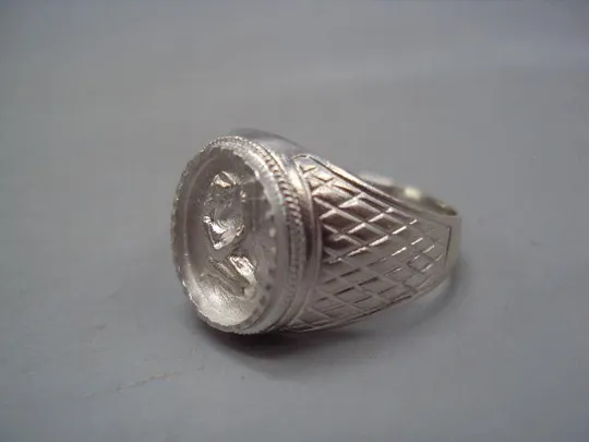 Мужской перстень кольцо овал зодиак Дева гороскоп серебро Украина вес 5,64 г размер 19,5 №15146 З аукціону