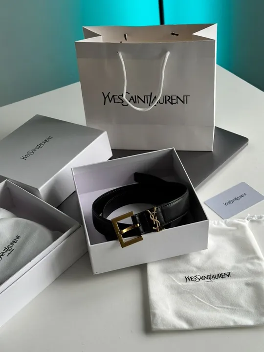 Ремінець жіночий Yves Saint Laurent Cassandre Belt With Square Buckle Black/Gold (66119) З аукціону