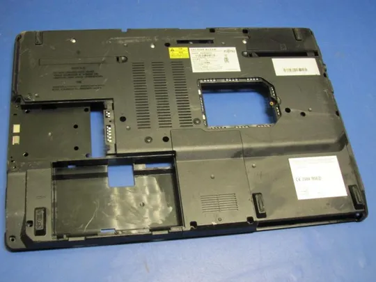 №124-17 Кришка (дно, корито, піддон) корпуса для FUJITSU CELSIUS H920 оригінал Ціна