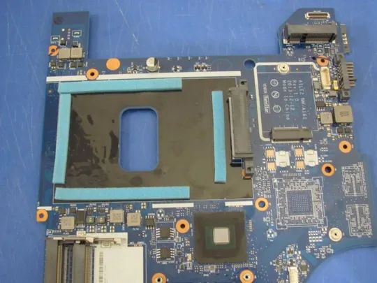 №215-9 Материнська плата AILE2 NM-A161 для Lenovo ThinkPad EDGE E540 оригінал Де купити