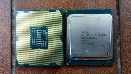 8х ядерный процессор Intel Xeon E5-2650 V2 SR1AB 8C/16HT 2.60-3.40GHz/20M/7.20GT/s 95W Sandy Bridge Вживане Ціна