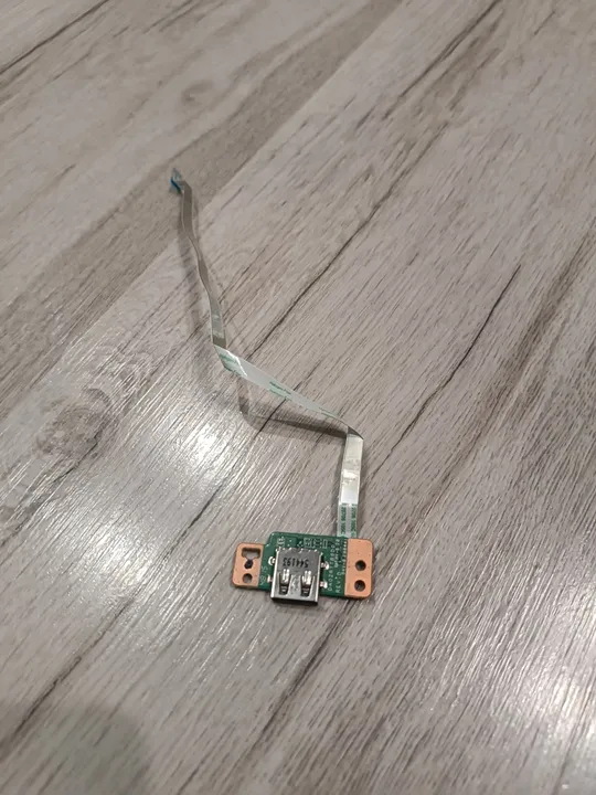 Додаткова плата USB роз&#039;єм для ноутбука Acer Aspire E5-573 F5-571 series DA0ZRTTB6D0 Ціна