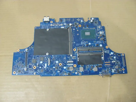 номер0908-3 материнська плата AAPB0 LA-C551P SR2FU i7-6820HQ для DELL Precision 17 7710 M7710  оригінал Ціна