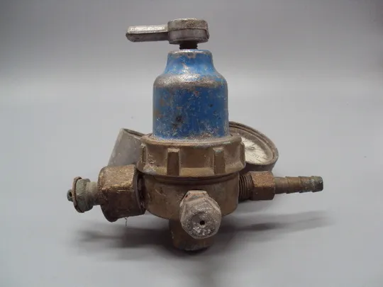 Газосварочный редуктор 1972 год ссср для газосварки №16020 Інтернет-аукціон