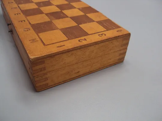Шахматная доска маленькая дерево 20 х 21 см настольная игра шахматы ссср №18528МЯ Характеристики