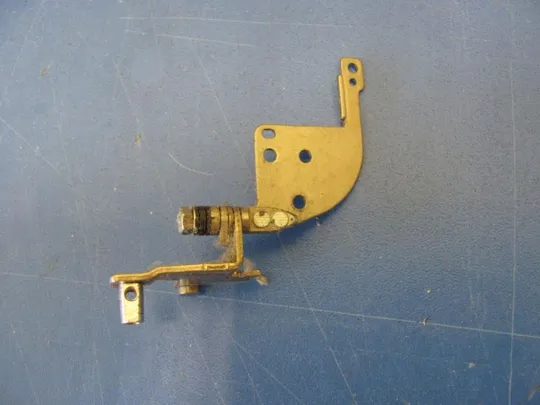 номер0002-8 петлі кріплення для DELL LATITUDE E6330 оригінал Продаж