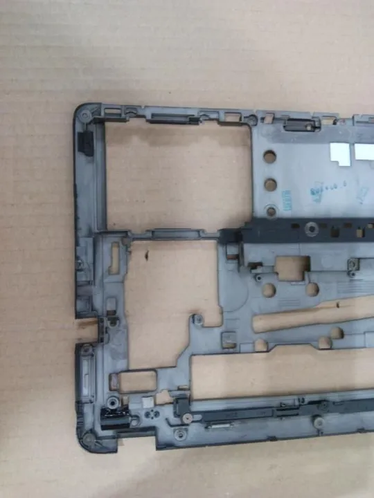 №351-4 Кришка дно піддон корпуса 6070B0676403 765809-001 для HP Probook 840 G1 оригінал Де купити