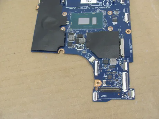 875-31 материнська плата SR3L8  i7-8650U CAL60 LA-F114P для  DELL Inspiron 15 5570 5575 Оригінал З аукціону