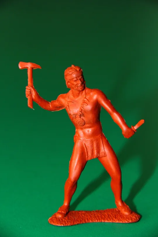 ІНДІАНЕЦЬ З НОЖОМ І ТОМАГАВКОМ индеец 70мм  AUBURN США М`ЯКА РЕЗИНА Ціна