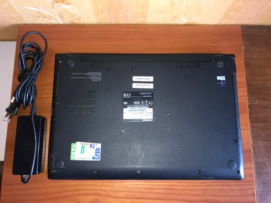 Купити Ноутбук Toshiba Satellite Pro R50-B i3-4005U/8GB/SSD 240GB/InteHD