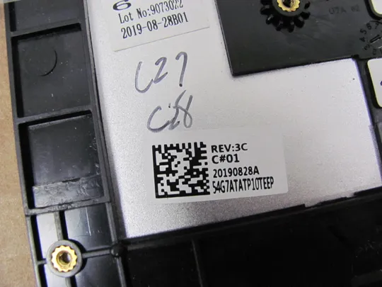 825-47  Кришка панель палмрест 54G7ATATP10  з клавіатурою L19191-041  для HP Pavilion 14-CE оригінал На торгах