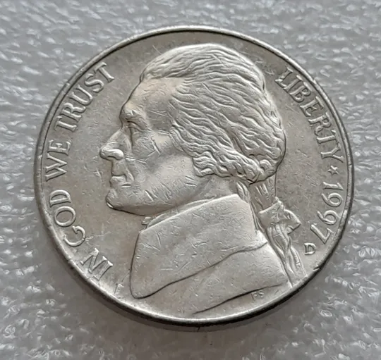 (8111 ря) 5 центів 1997 D США Ціна