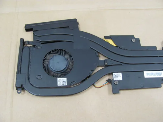 номер0644-24 система охолодження  0D1PH9 0V1FR8 0HDMFX для  Dell ALIENWARE M17 R1 R2   оригінал Де купити