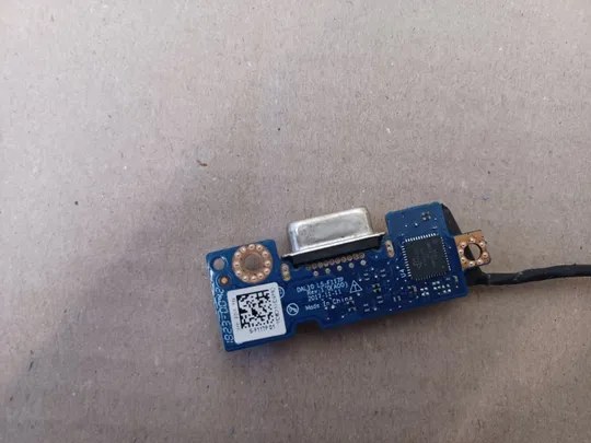 номер1065-22 плата роз'єм VGA 083J44 DAL10 LS-F117P  для  DELL Latitude 3590 оригінал Недорого