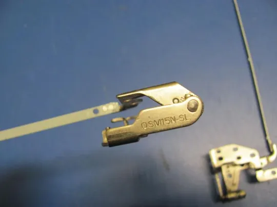 №118-4 кріплення матриці з петлями для Hp 255 G2 оригінал Недорого