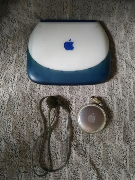 Apple iBook G3 Clamshell Blueberry (1999) — повністю робочий ретро Mac Ціна