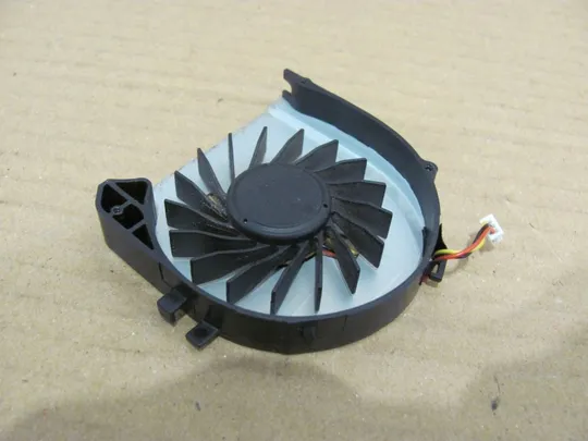 372-9 Вентилятор (кулер, FAN) для Dell Vostro 3500 V3500 оригінал Продаж