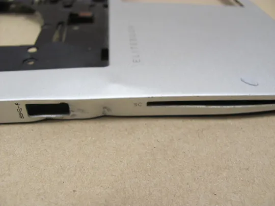 605-4 Кришка панель палмрест  6070B1225101 6070B1210201 L18310-001 для HP EliteBook 840 G5  оригінал Де купити