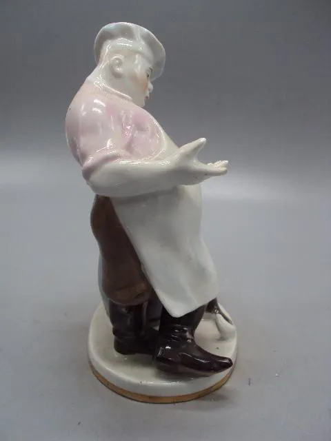 Фигура фарфор статуэтка ЛФЗ кот и повар басня Крылова высота 18 см №14097 Де купити