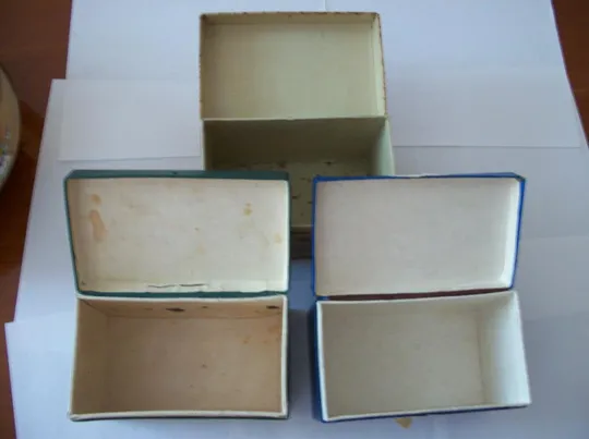 Коробки картонные -4-Штуки к фотоаппаратам СССР Зоркий-4, Фэд-2, Фэд-3, Ленинград-2 [отличные] Продаж