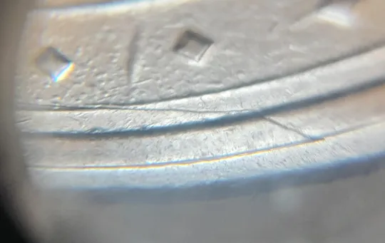 (6259) 1 гривня 2005 гарні розколи на аверсі(1 гривна 2005 брак) Інтернет-аукціон