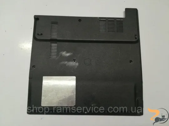 Сервісна кришка для ноутбука Fujitsu Amilo V3405, б/в Ціна