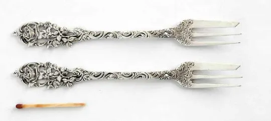 Виделочки CH. WIDMANN 2 шт. №2 срібло 800 проба Ціна