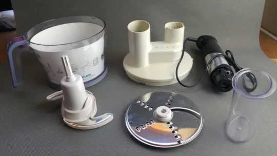 Кухонный комбайн Philips 600W с погружным блендером Ціна