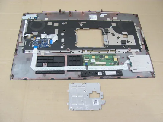 Купити 680-4 Кришка панель палмрест тачпад AP26K000A00 0T5D5V  для  Dell Precision 17 7730 7740 M7730 M7740 оригінал