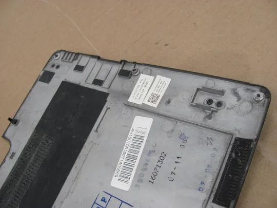 номер0089-40 Кришка дно піддон корпуса 04K42M AM1DK000103  для  DELL Latitude  E7270   оригінал Недорого