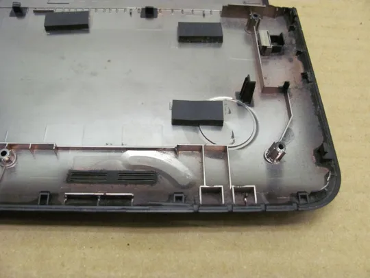 559-13 Кришка дно піддон корпуса 13N0-UAA0D12 13NB0BG1AP0112 для ASUS R558U K556UQ оригінал На торгах