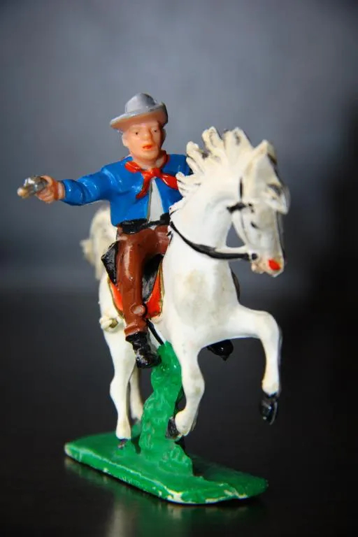 ковбой ГДР №091 ДЖИМ БРИДЖЕР Фрихольд Фишер на коне №312 Ціна