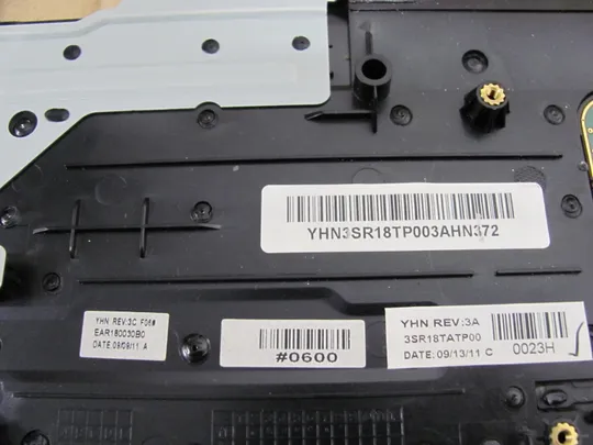 437-14 Кришка панель палмрест тачпад 646563-001 3SR18TP003 для   HP Pavilion G7-1000  оригінал Характеристики