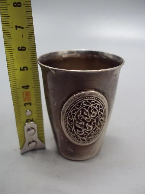 Купити Рюмка стопка узор листья листочки серебро 925 проба Украина 8ХЮ вес 32,59 г размер 5,6х4,1 см №320