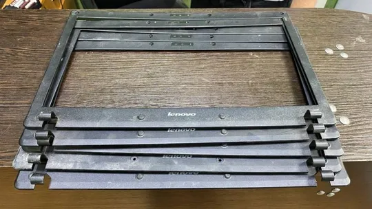 L017 Рамка Lenovo G560 G565 Ціна